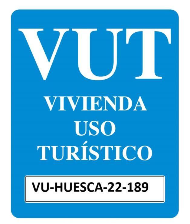 Tierra De Biescas Appartement Jaca Buitenkant foto
